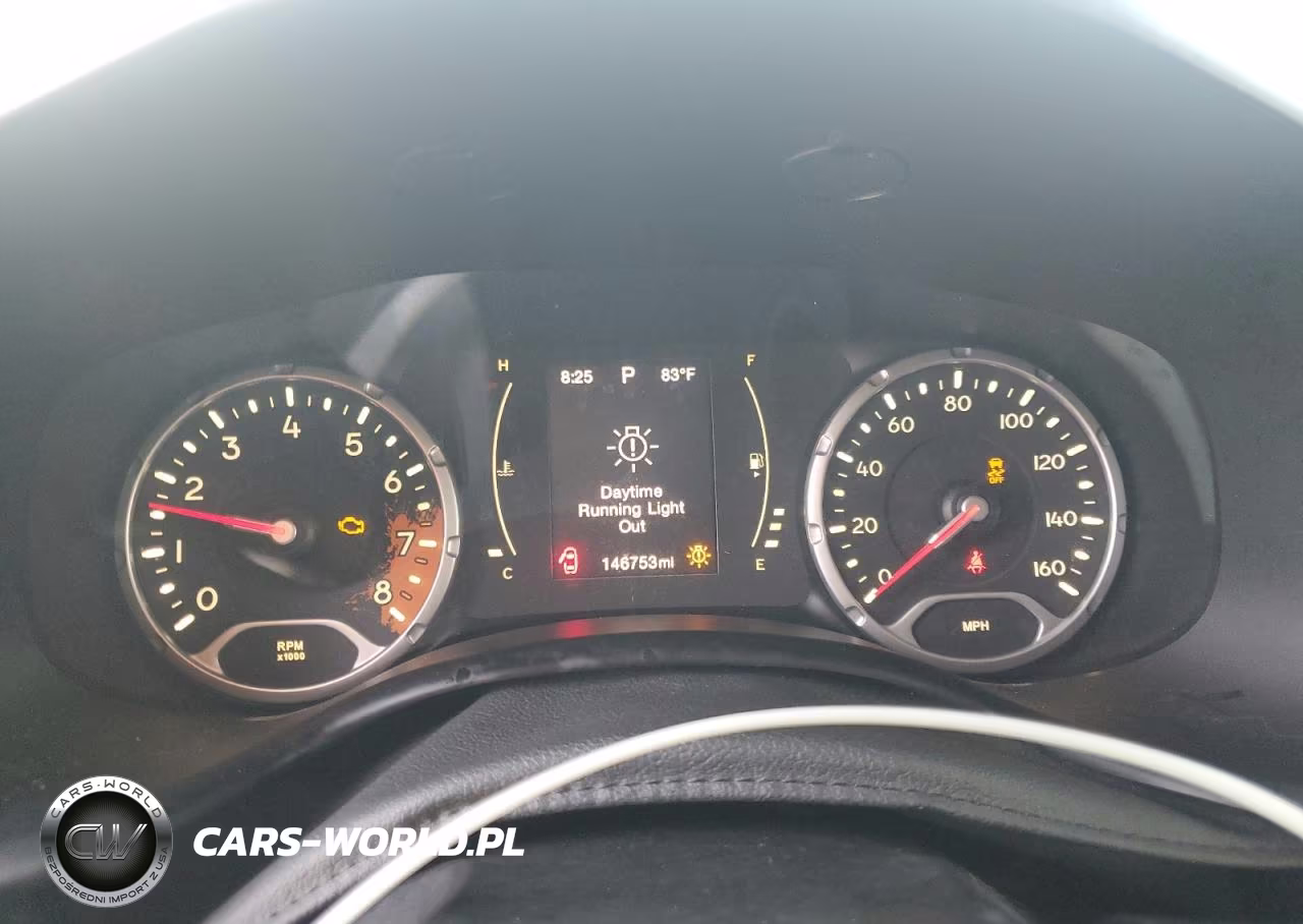 2015 Jeep Renegade Latitude VIN:ZACCJABT7FPB87702 - 9