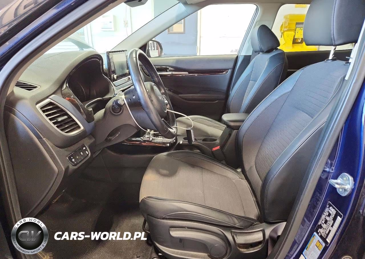 2023 Kia Seltos S VIN:KNDEU2AA2P7357971 - 7
