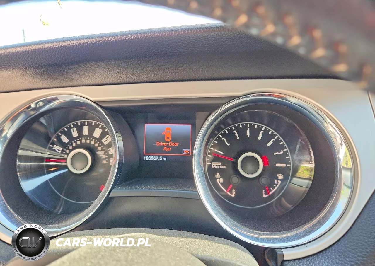 2014 Ford Mustang VIN:1ZVBP8AM2E5202107 - 9