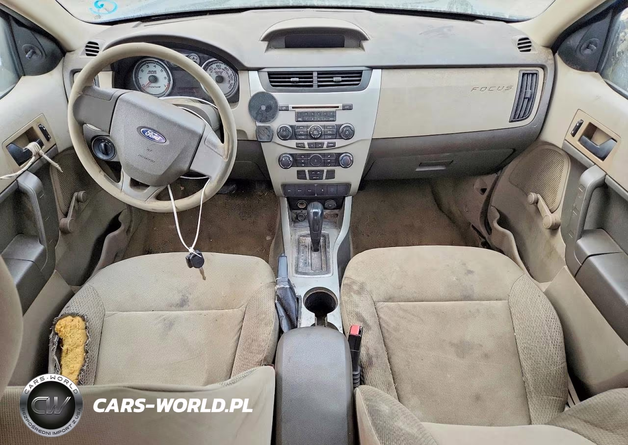 2011 Ford Focus S VIN:1FAHP3EN0BW145596 - 8