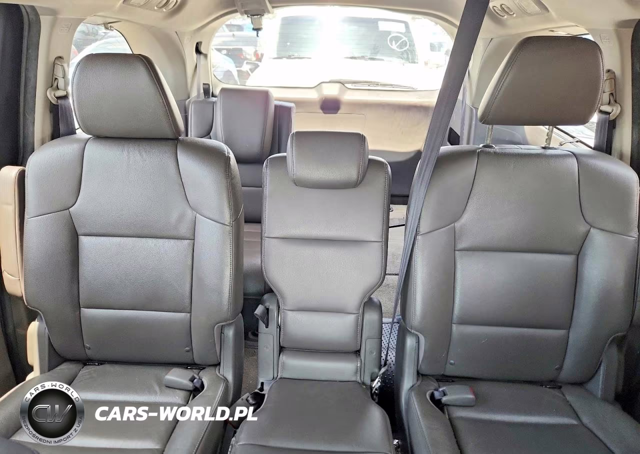 2014 Honda Odyssey Touring VIN:5FNRL5H92EB109261 - 10
