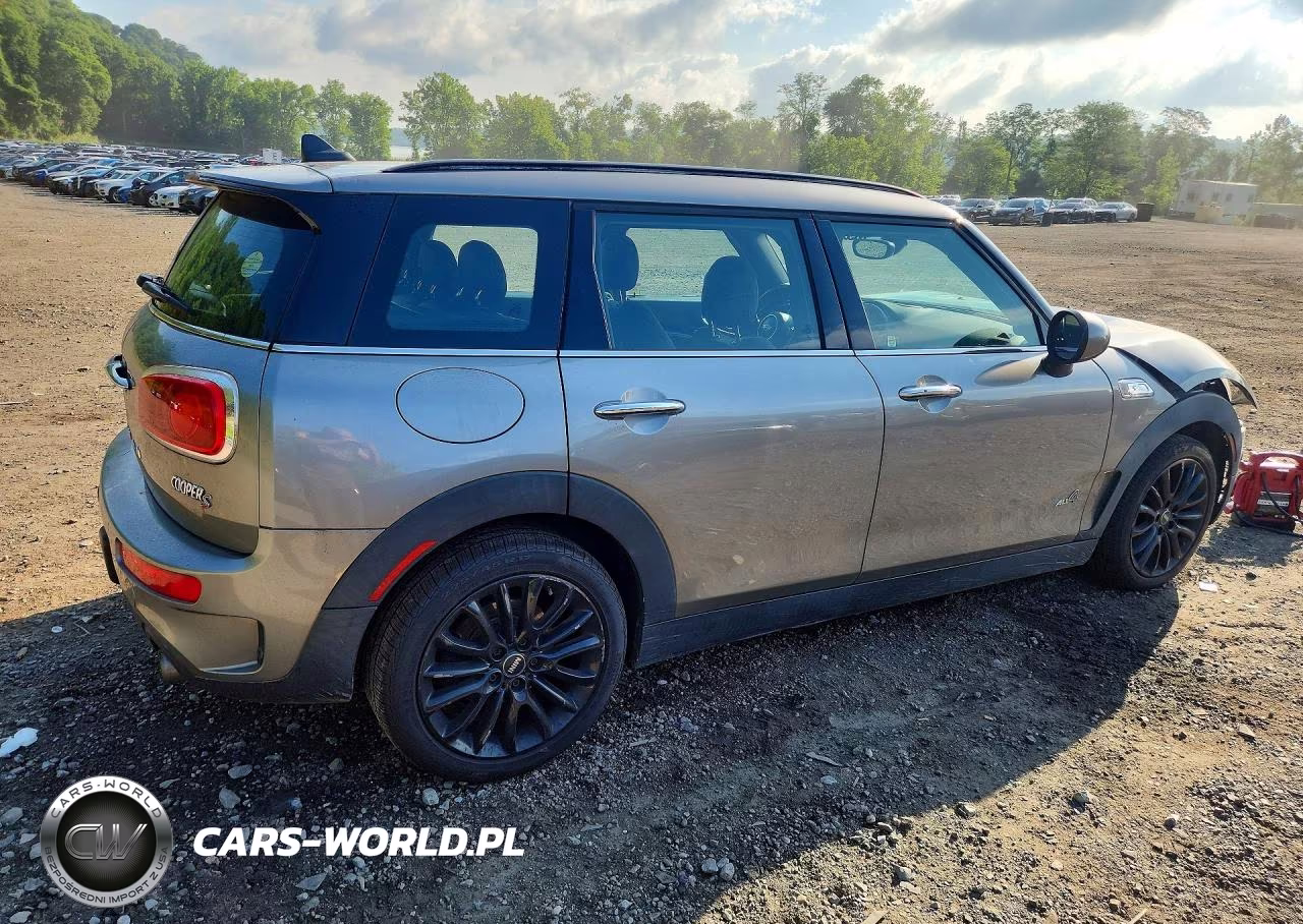 2017 Mini Cooper S Clubman All4 VIN:WMWLU5C38H2E84133 - 3