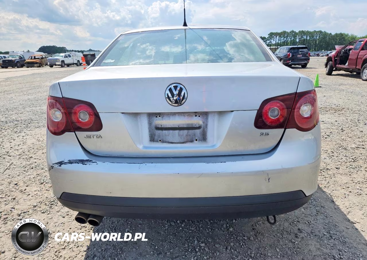 2008 Volkswagen Jetta S VIN:3VWJZ71K58M050014 - 6