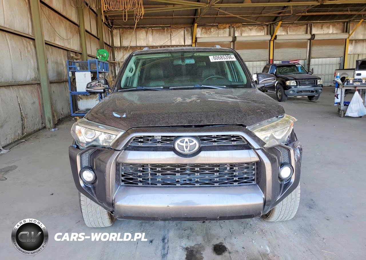 2018 Toyota 4Runner Sr5 Premium VIN:JTEBU5JRXJ5590781 - 5