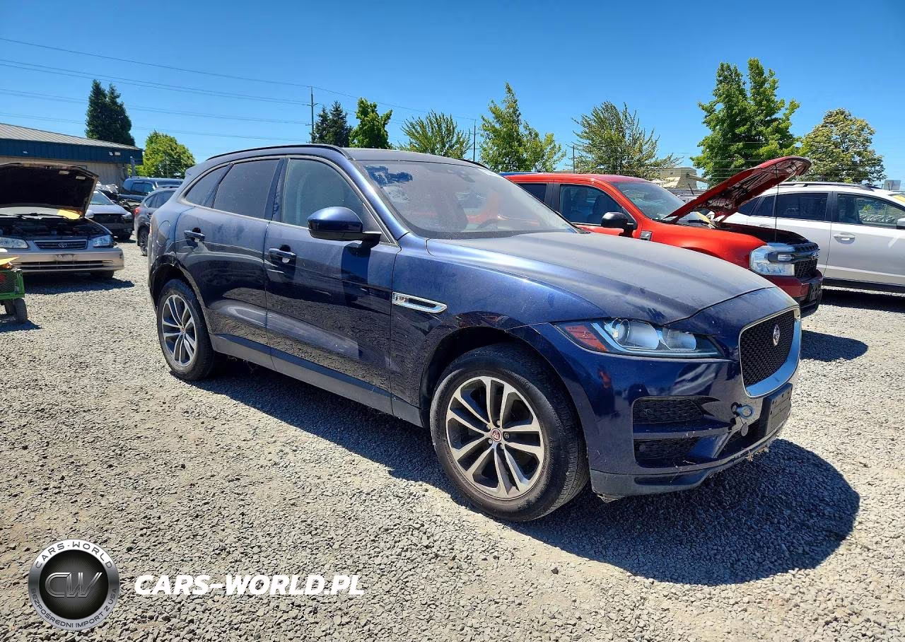 2018 Jaguar F-Pace Premium VIN:SADCJ2FN7JA279018 - 4