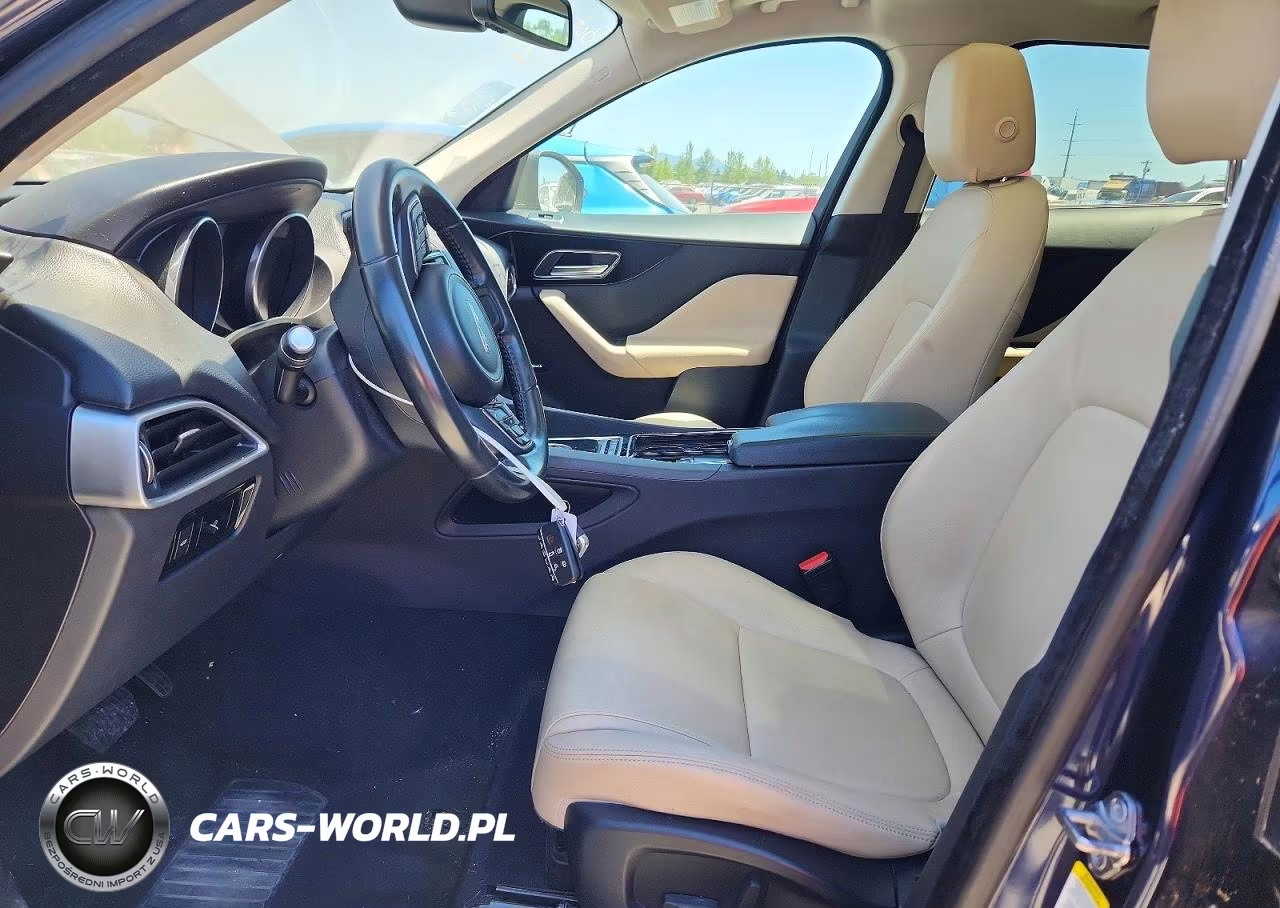 2018 Jaguar F-Pace Premium VIN:SADCJ2FN7JA279018 - 7