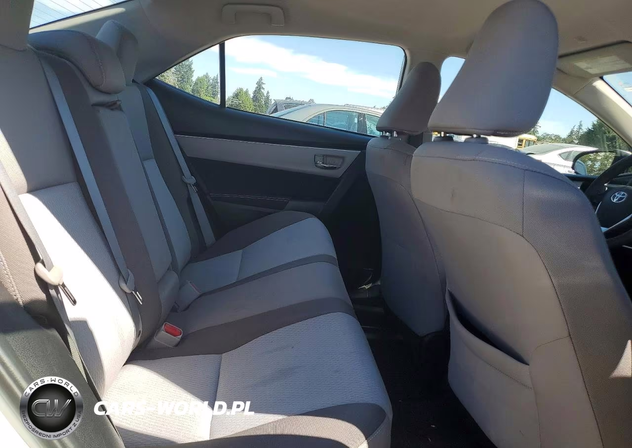 2019 Toyota Corolla Le VIN:5YFBURHE4KP864530 - 10