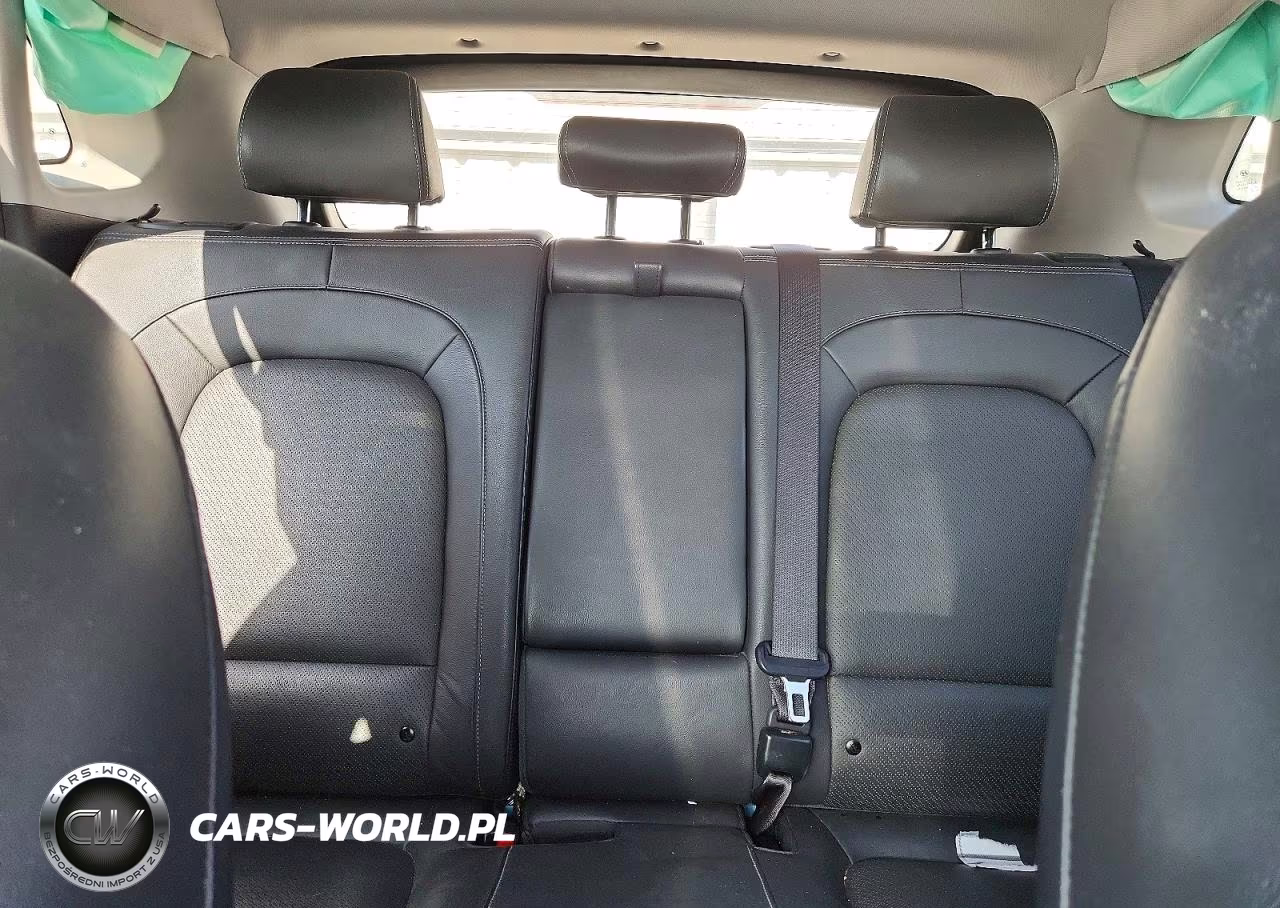 2018 Hyundai Kona Ultimate VIN:KM8K53A59JU072486 - 10