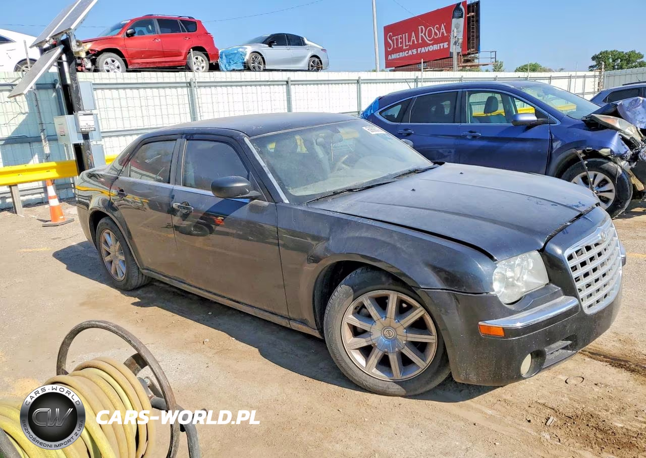 2009 Chrysler 300 Lx VIN:2C3KA43D79H536100 - 4