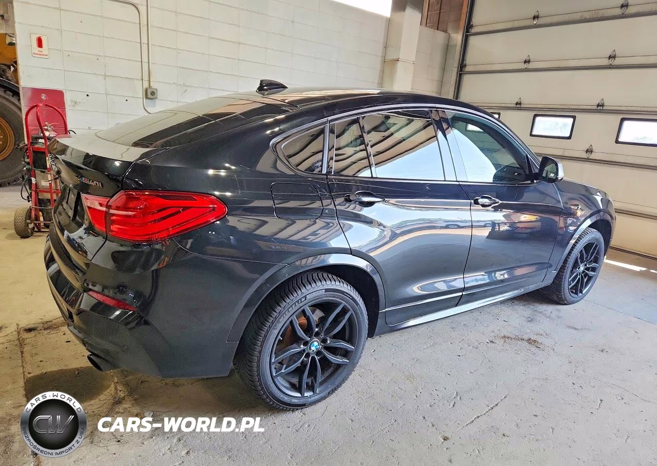 2018 BMW X4 xDrivem40I VIN:5UXXW7C59J0W65329 - 3
