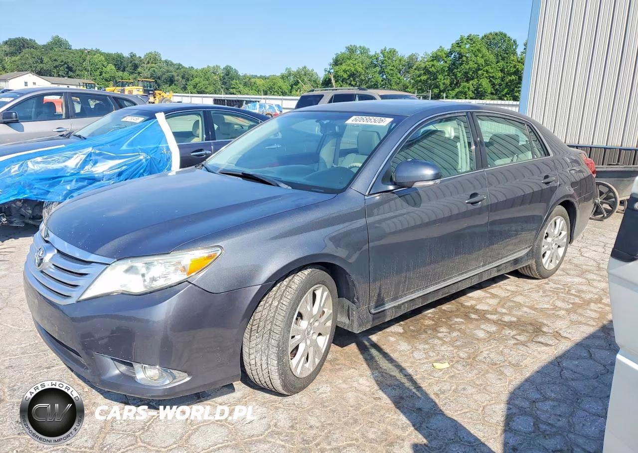 2011 Toyota Avalon Base