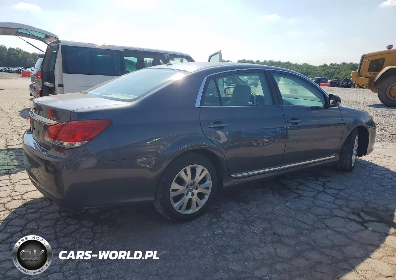 2011 Toyota Avalon Base VIN:4T1BK3DBXBU388443 - 3