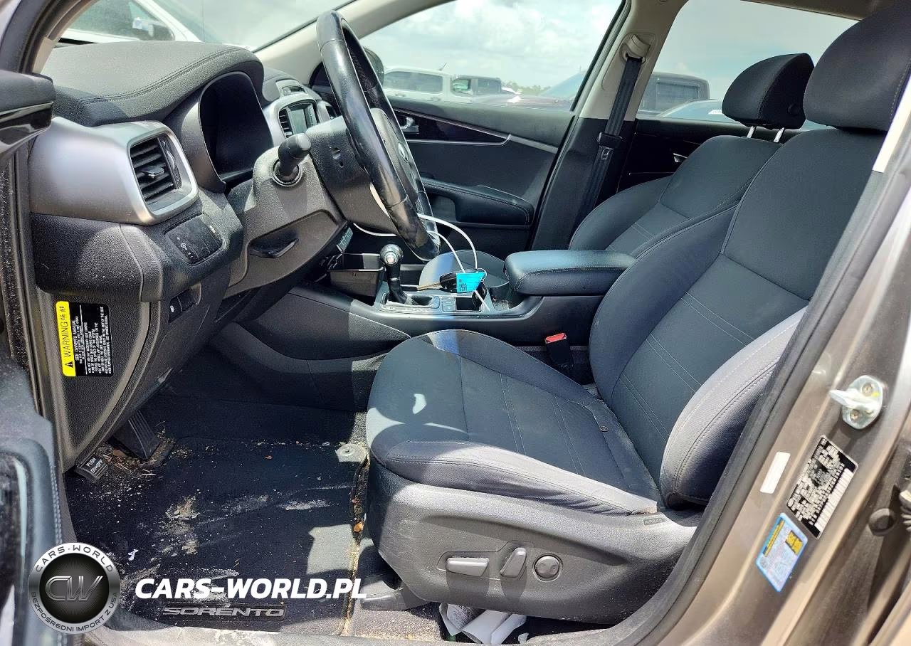 2018 Kia Sorento Lx VIN:5XYPGDA36JG414101 - 7