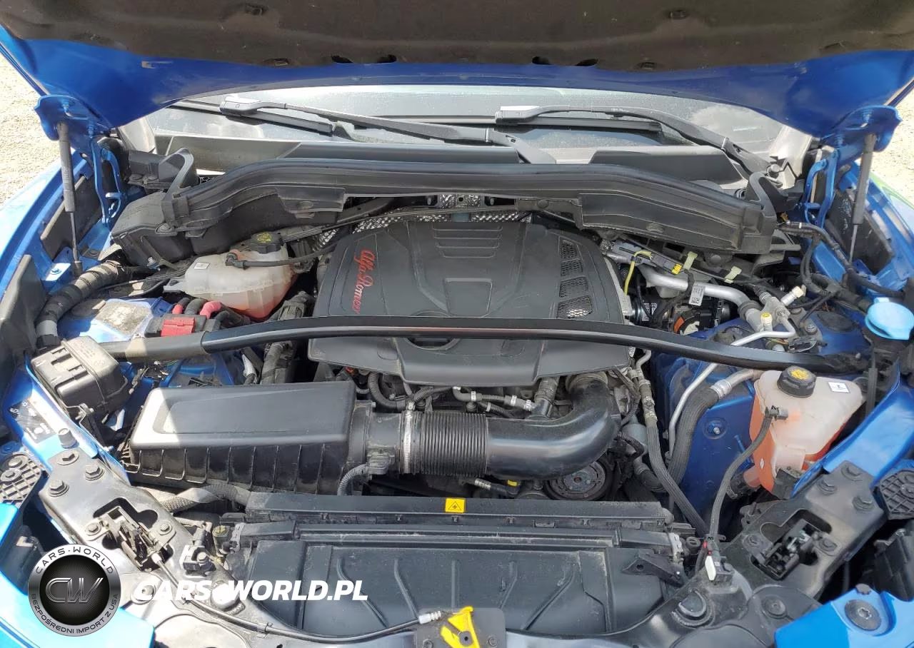 2019 Alfa Romeo Stelvio Ti VIN:ZASPAKBN3K7C70387 - 11