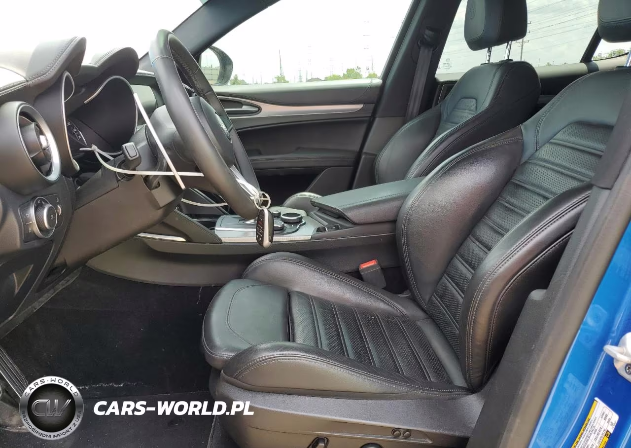 2019 Alfa Romeo Stelvio Ti VIN:ZASPAKBN3K7C70387 - 7