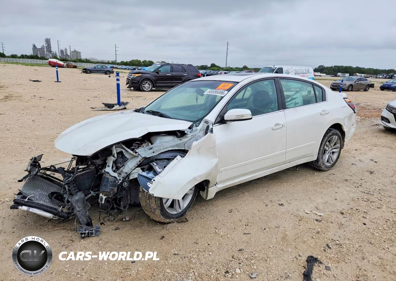 2010 Nissan Altima 3.5 Sr