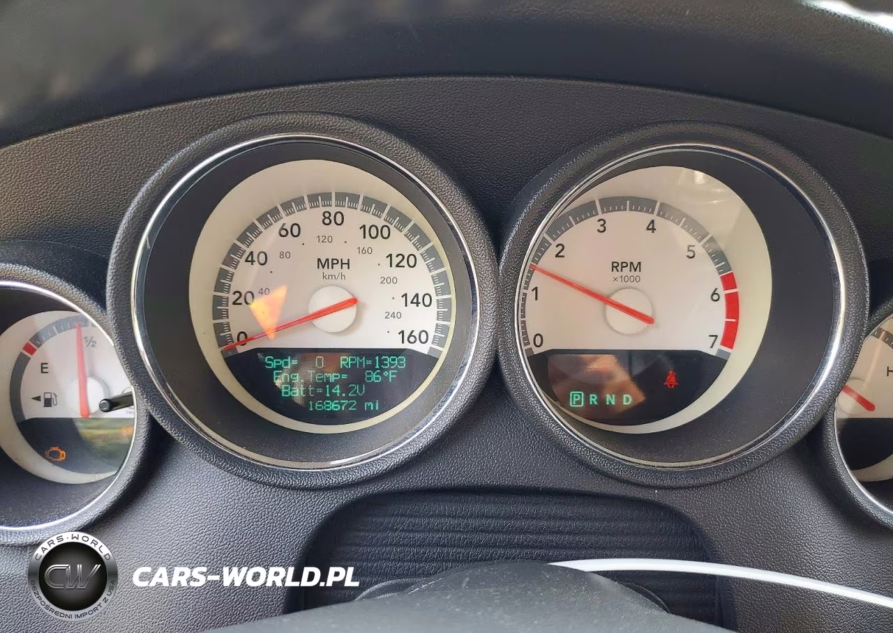 2008 Dodge Charger R-T VIN:2B3LA53H08H261520 - 9