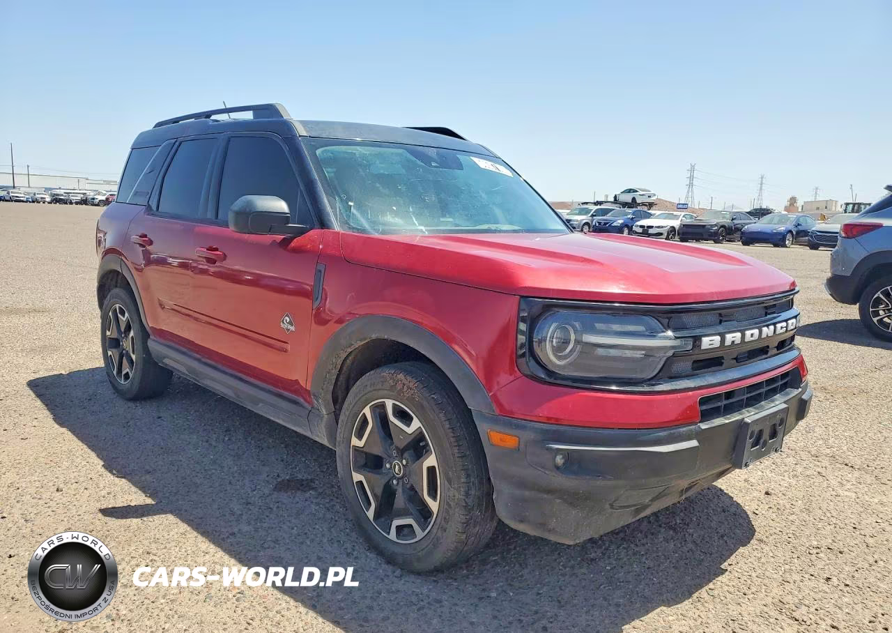 2021 Ford Bronco Sport Outer Banks VIN:3FMCR9C68MRB13669 - 4