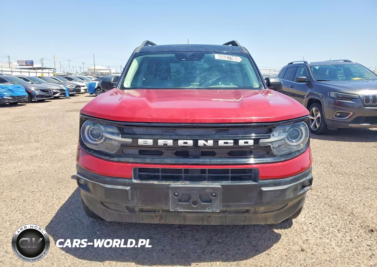 2021 Ford Bronco Sport Outer Banks VIN:3FMCR9C68MRB13669 - 5