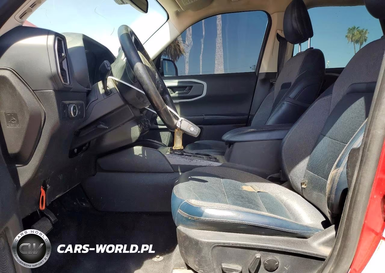 2021 Ford Bronco Sport Outer Banks VIN:3FMCR9C68MRB13669 - 7