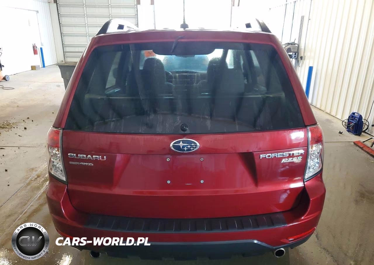2013 Subaru Forester 2.5X VIN:JF2SHABC9DH402333 - 6