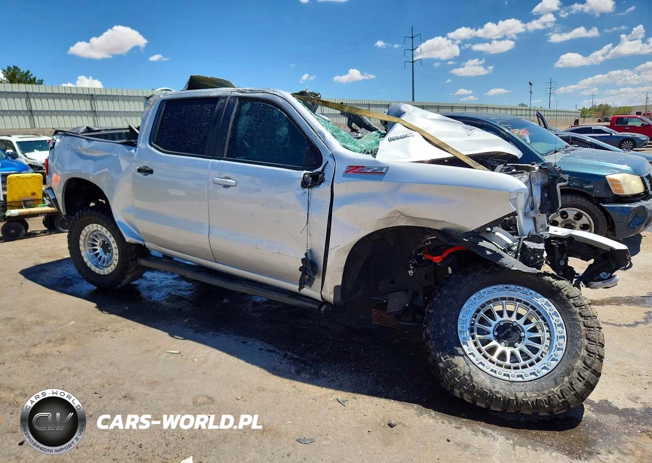 2020 Chevrolet Silverado K1500 Rst VIN:3GCUYEET3LG435136 - 4