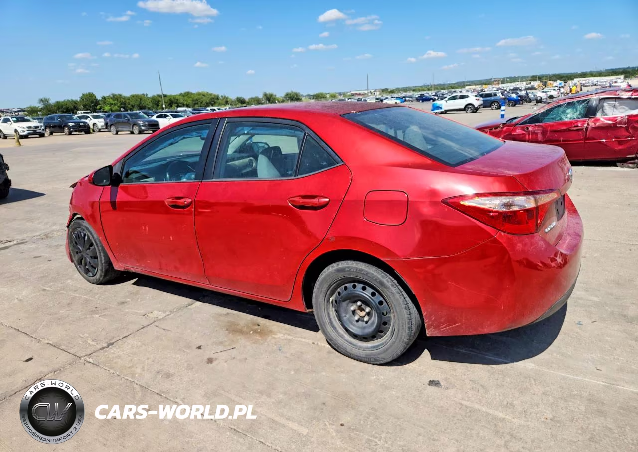 2018 Toyota Corolla Le VIN:5YFBURHE2JP754347 - 2