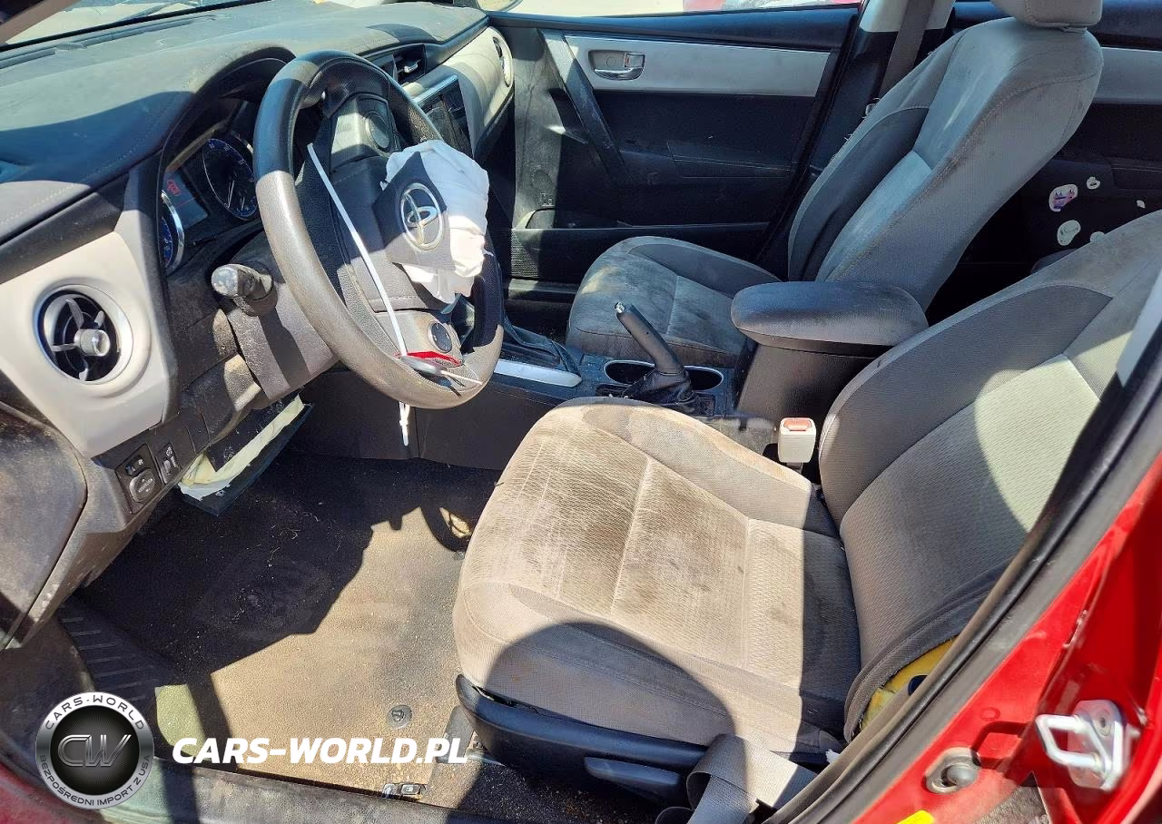 2018 Toyota Corolla Le VIN:5YFBURHE2JP754347 - 7