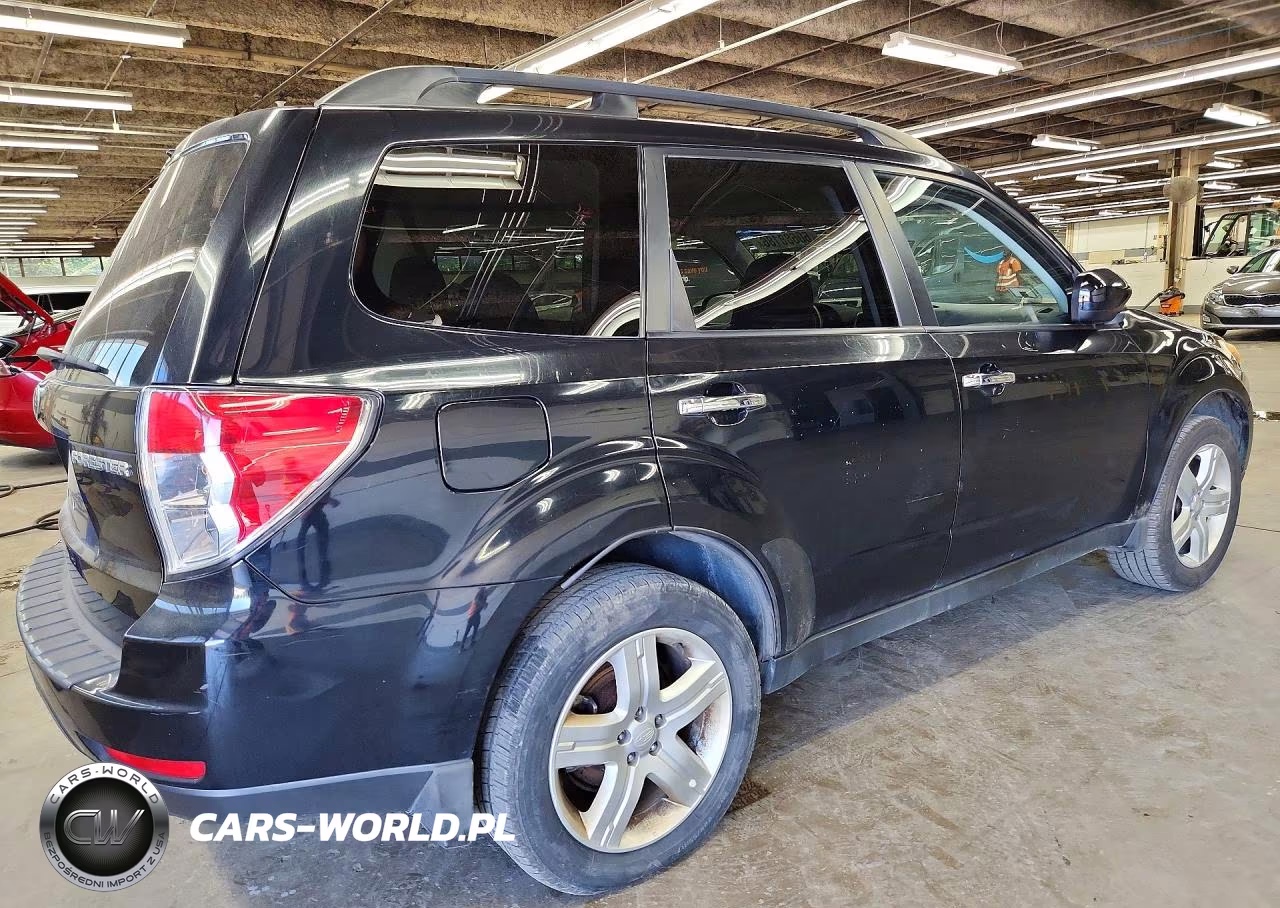 2010 Subaru Forester 2.5X Premium VIN:JF2SH6CC9AH725417 - 3