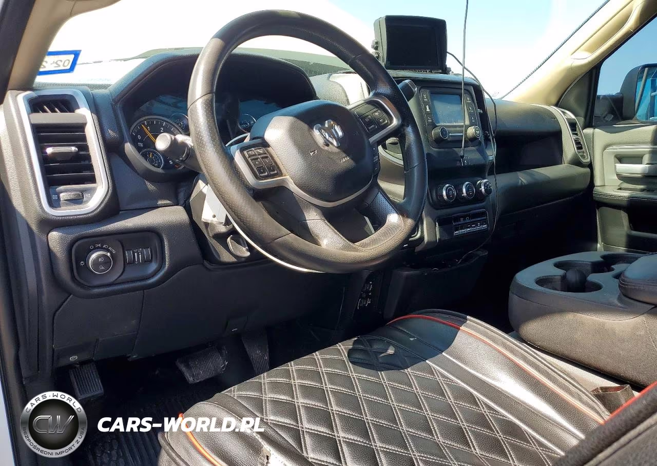 2019 Ram 5500 VIN:3C7WRMDL5KG729530 - 8
