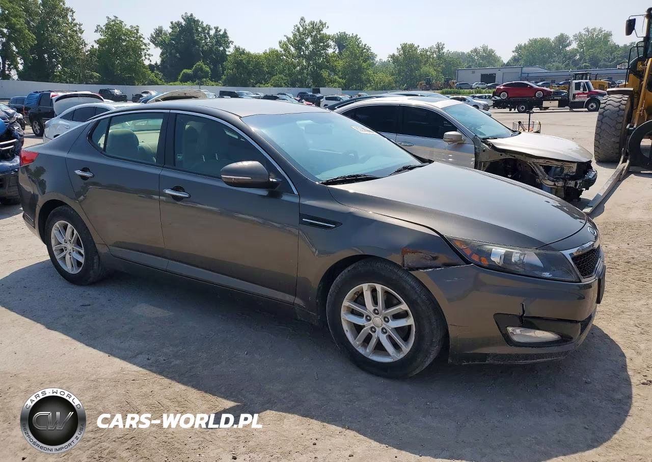 2012 Kia Optima Lx VIN:5XXGM4A78CG032168 - 4