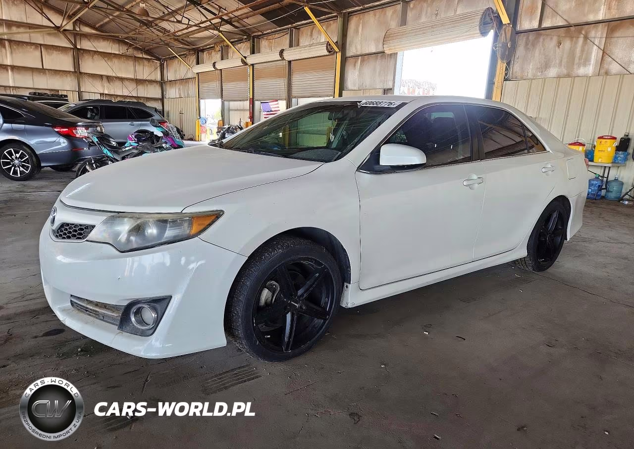 2014 Toyota Camry Se Sport