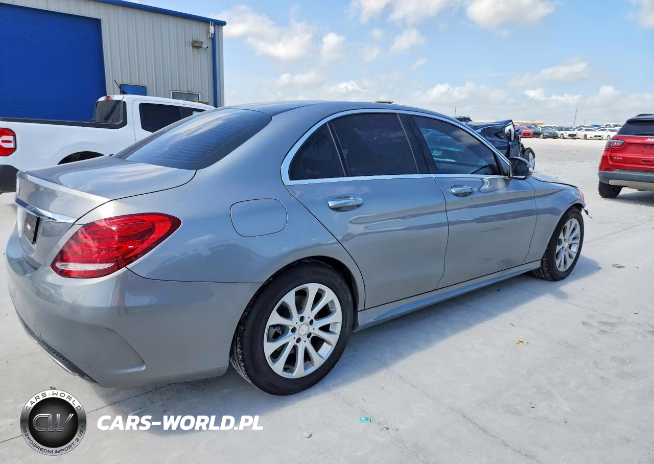 2015 Mercedes-Benz C 300 VIN:55SWF4JB5FU063751 - 3