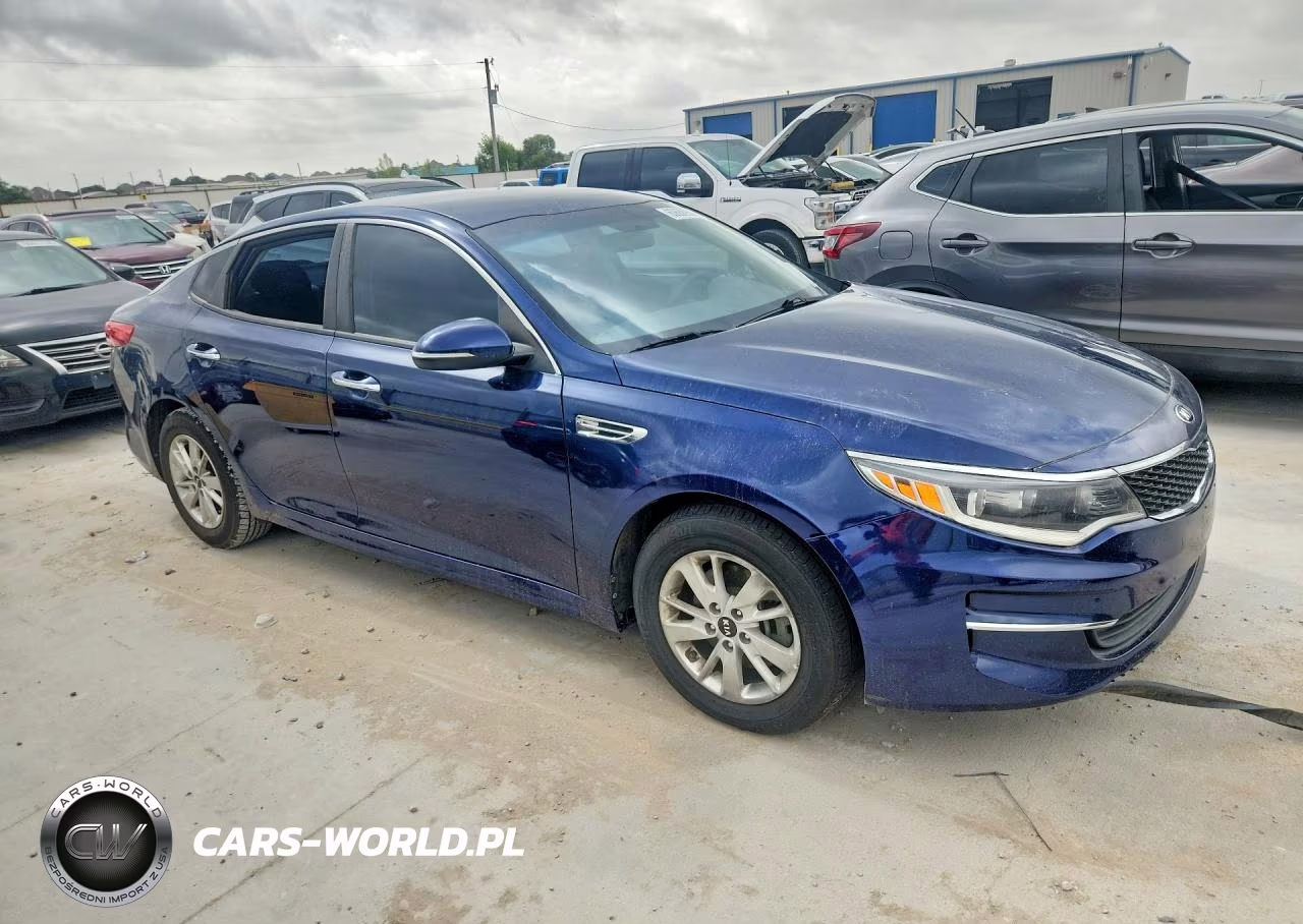 2018 Kia Optima Lx VIN:5XXGT4L31JG226812 - 4