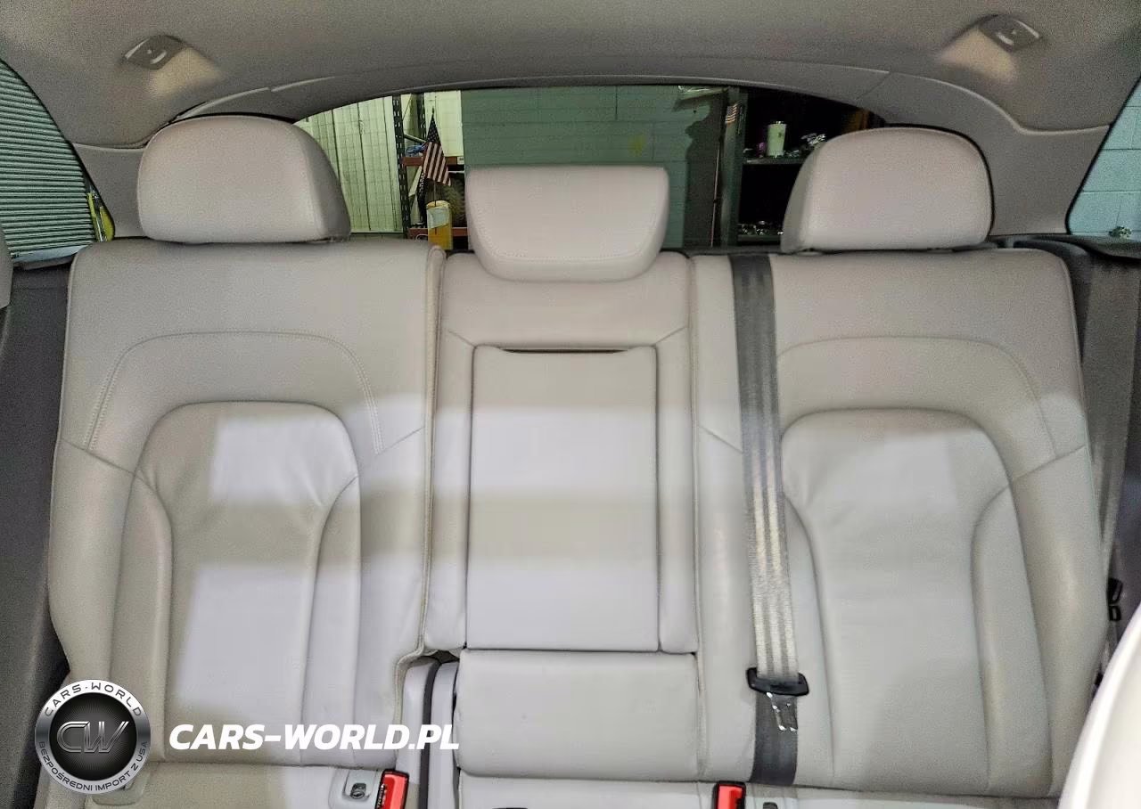2015 Audi Q5 Premium Plus VIN:WA1LFAFP2FA093560 - 10