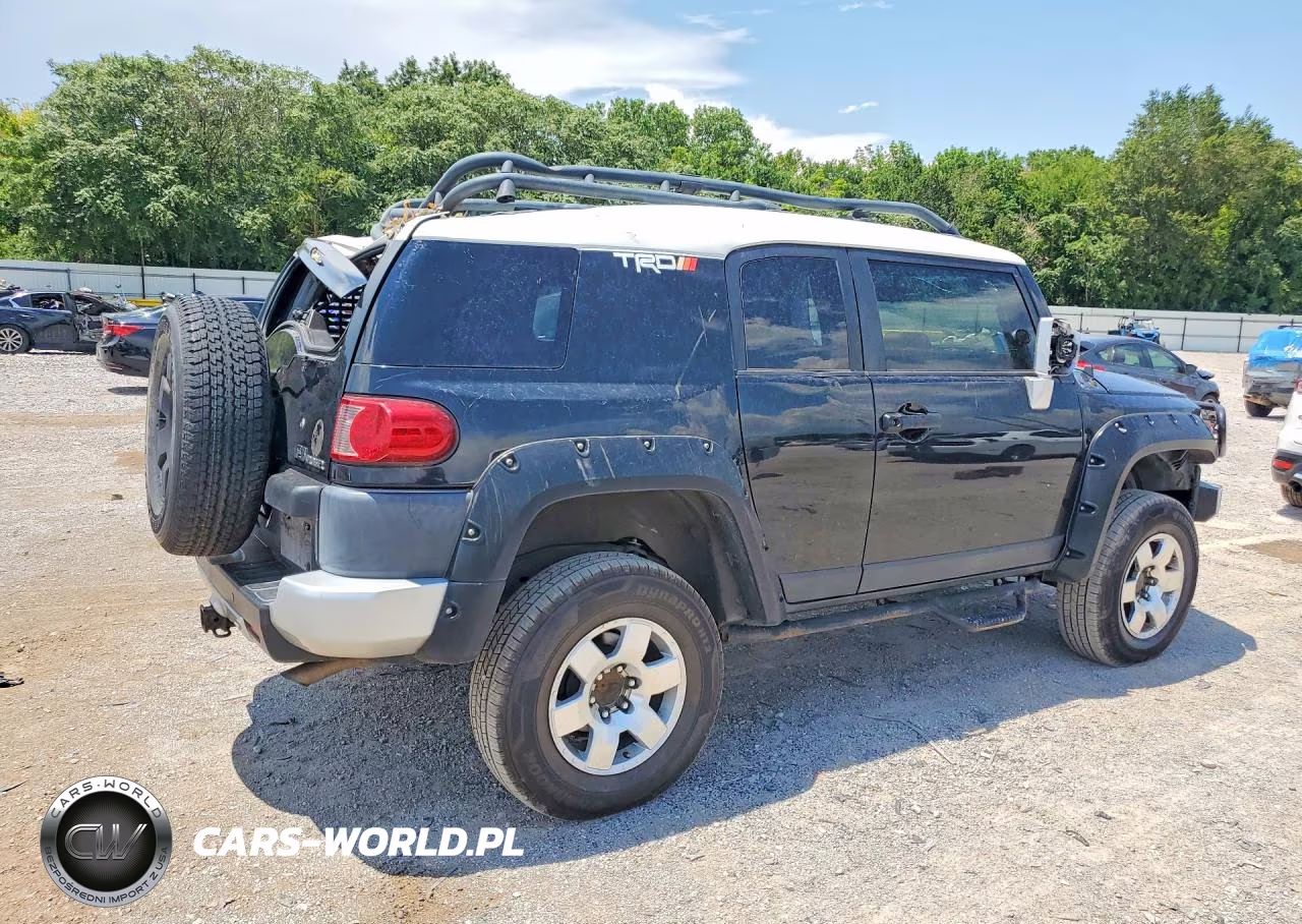 2007 Toyota Fj Cruiser Base VIN:JTEBU11F170008538 - 3