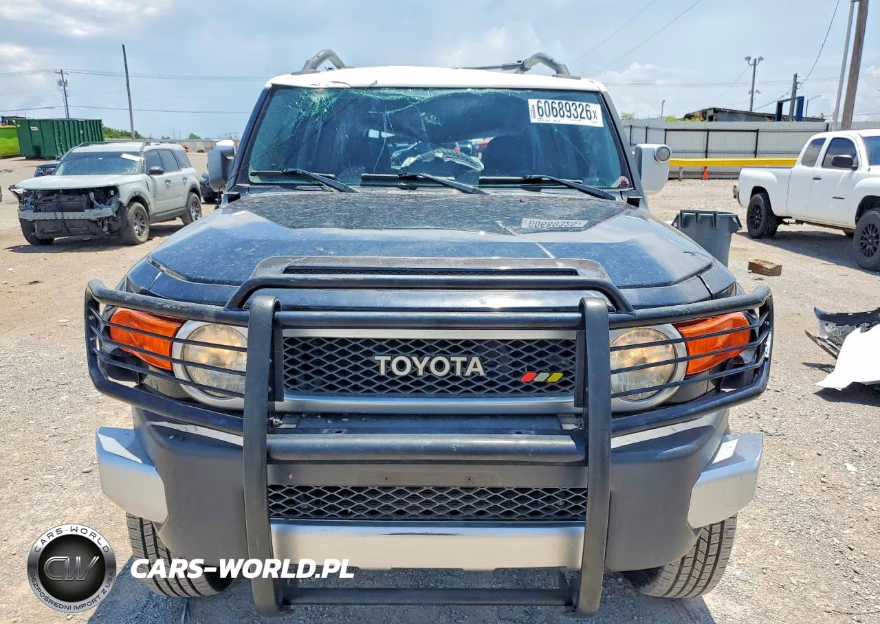 2007 Toyota Fj Cruiser Base VIN:JTEBU11F170008538 - 5