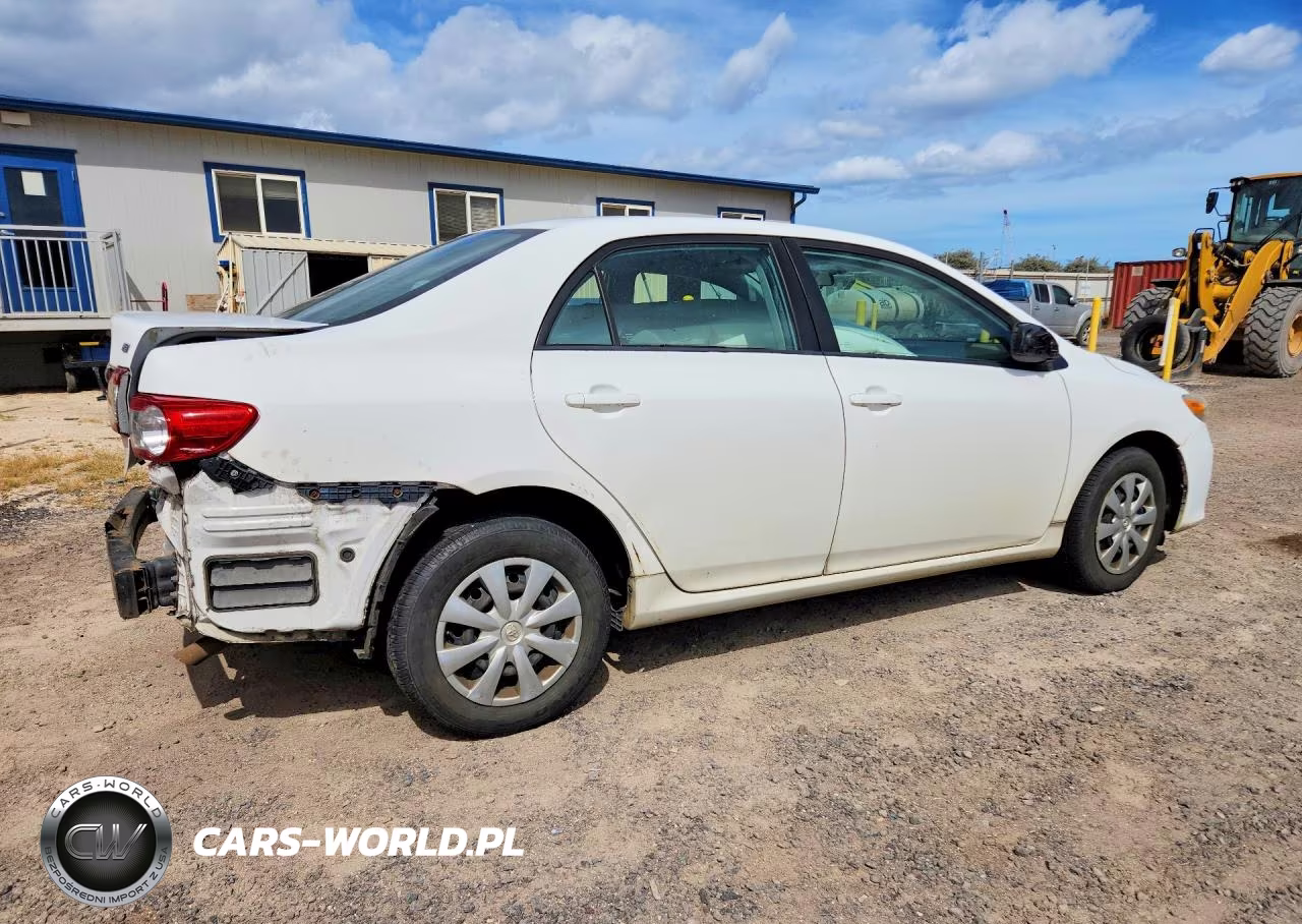 2011 Toyota Corolla Base-S-Le VIN:2T1BU4EE2BC665726 - 3