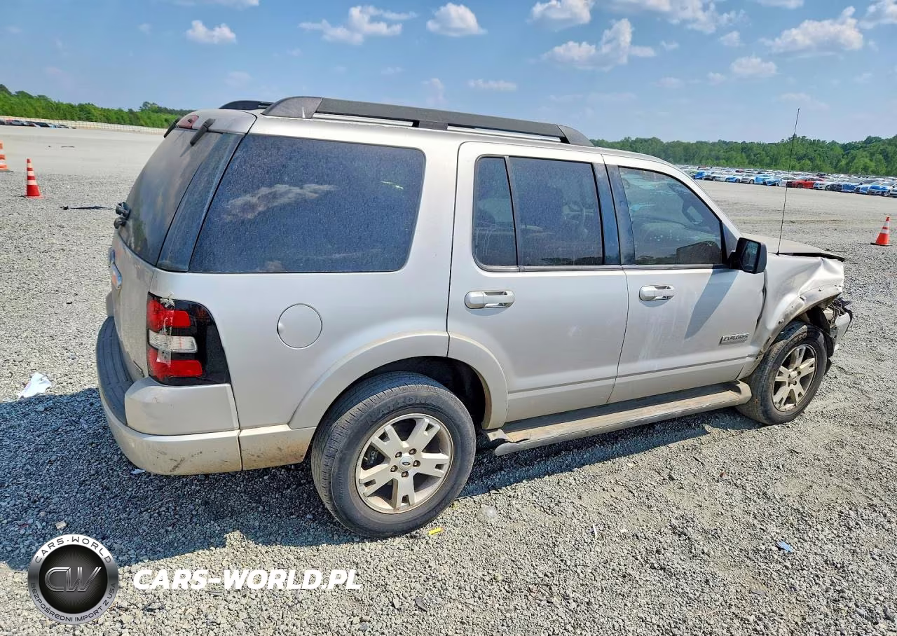 2007 Ford Explorer Xlt VIN:1FMEU63E87UB81755 - 3
