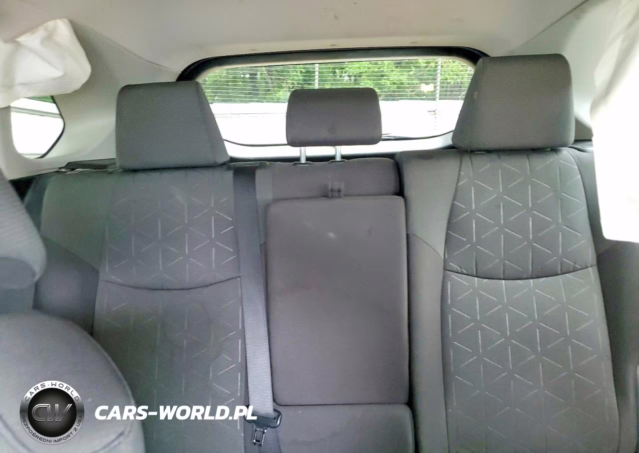 2022 Toyota Rav4 Xle VIN:2T3W1RFV9NW205768 - 10