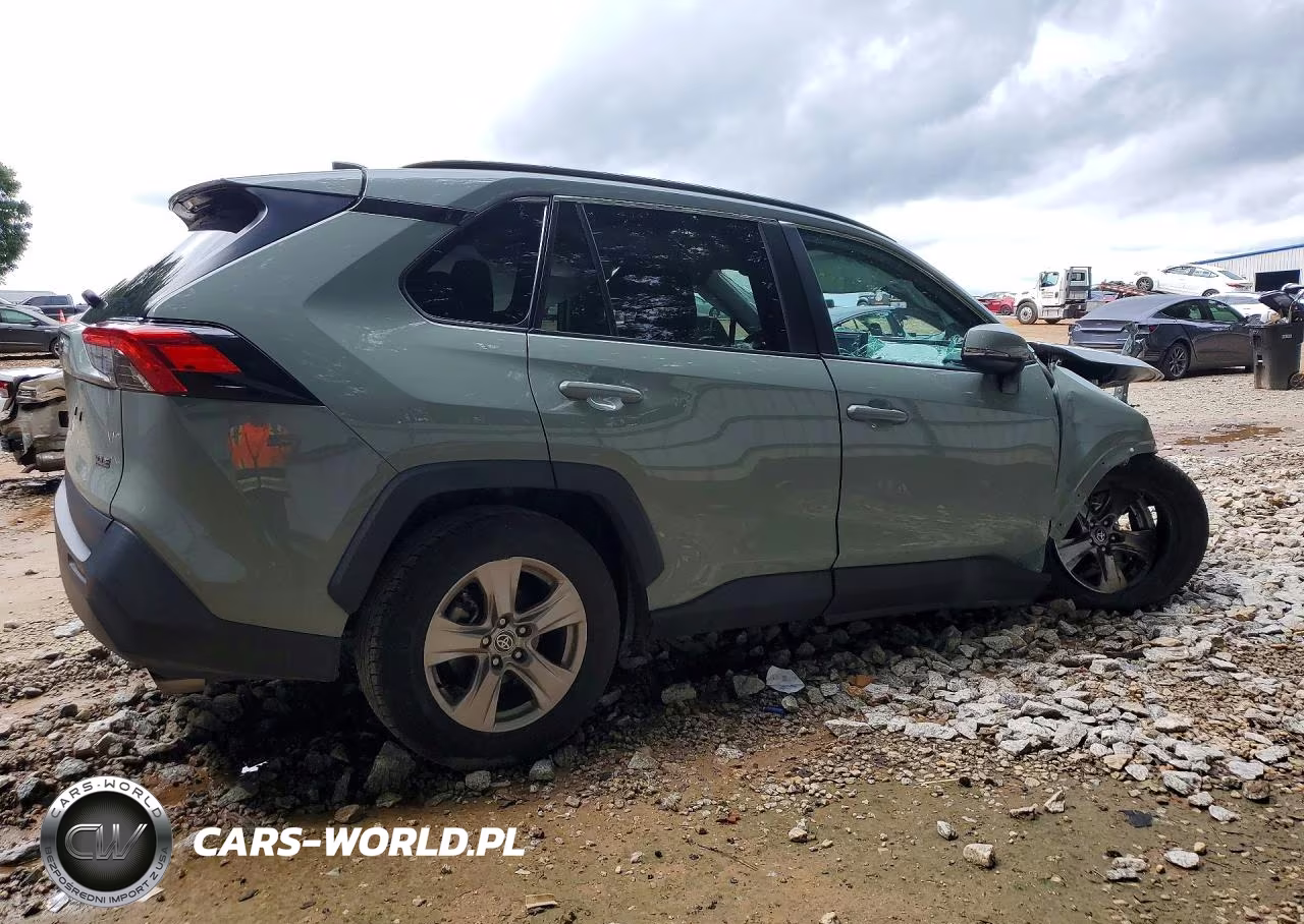 2022 Toyota Rav4 Xle VIN:2T3W1RFV9NW205768 - 3
