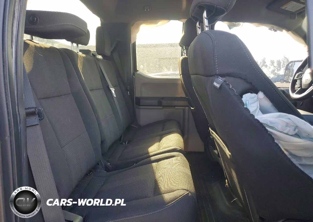 2017 Ford F150 Super Cab VIN:1FTEX1CP3HKD54563 - 10