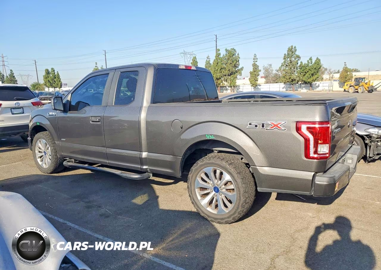 2017 Ford F150 Super Cab VIN:1FTEX1CP3HKD54563 - 2