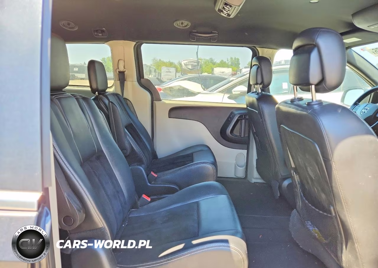 2018 Dodge Grand Caravan Sxt VIN:2C4RDGCG5JR265484 - 10