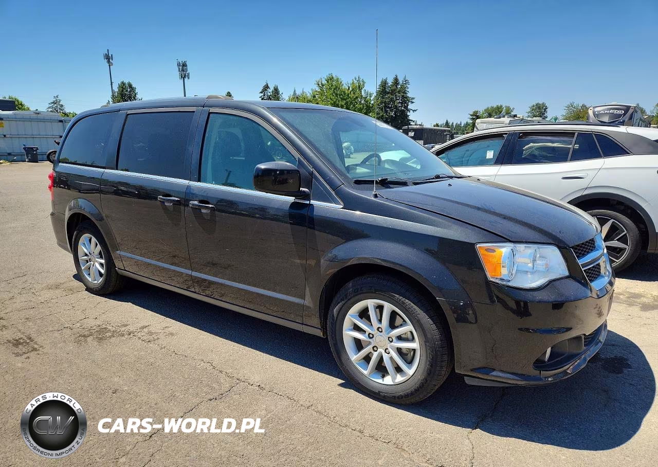 2018 Dodge Grand Caravan Sxt VIN:2C4RDGCG5JR265484 - 4
