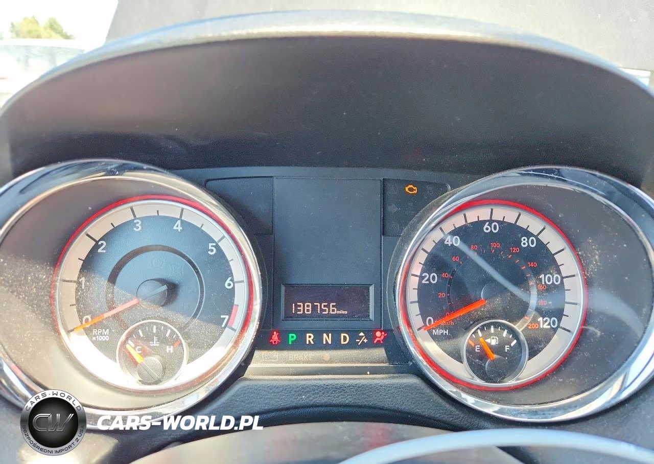 2018 Dodge Grand Caravan Sxt VIN:2C4RDGCG5JR265484 - 9