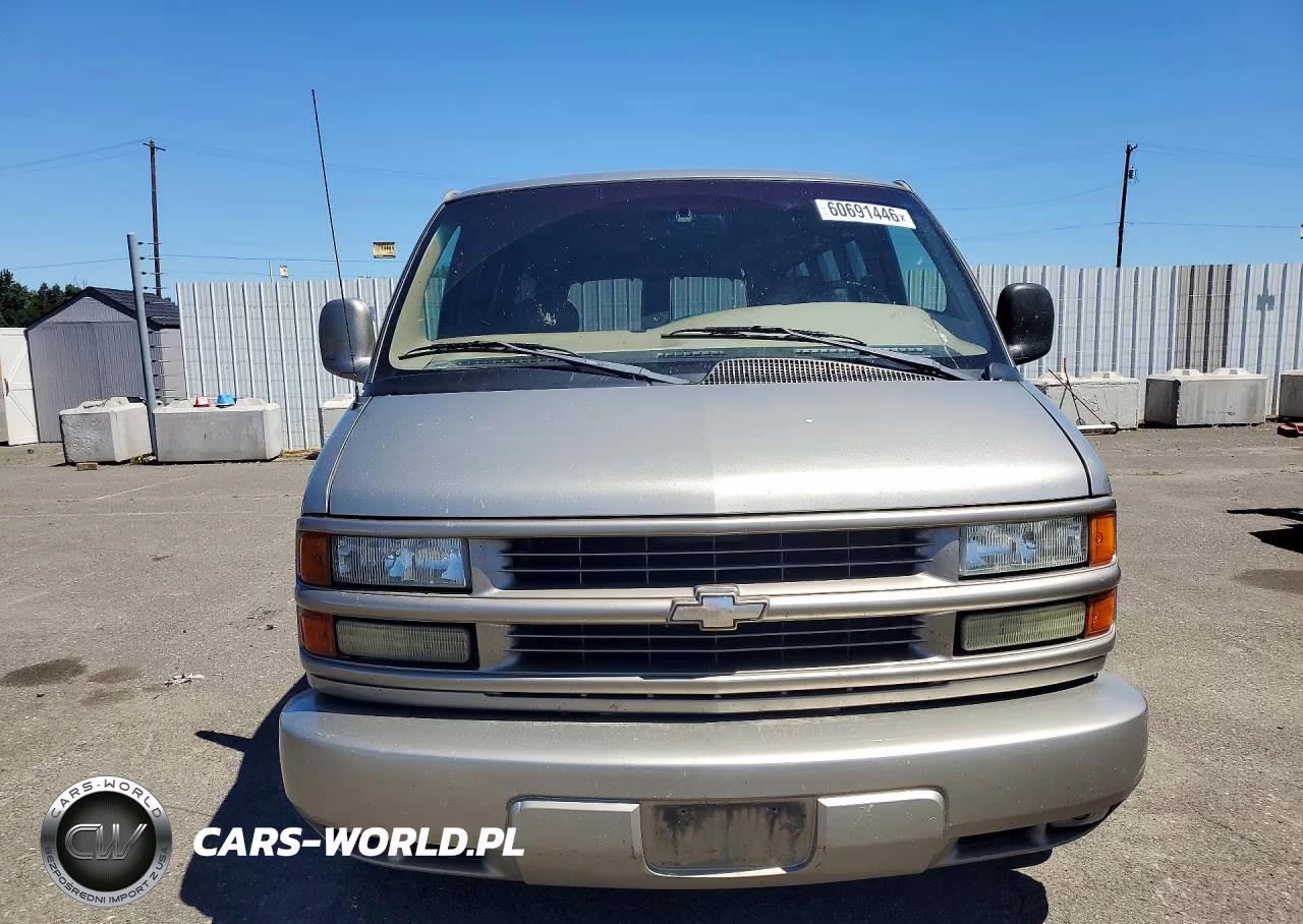 2002 Chevrolet Express G1500 VIN:1GBFG65R121102649 - 5