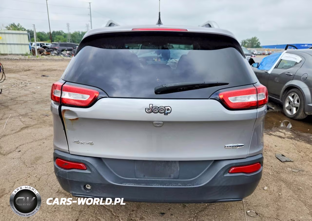 2015 Jeep Cherokee Latitude VIN:1C4PJMCB9FW636311 - 6