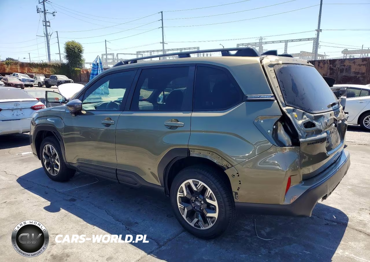 2025 Subaru Forester Premium VIN:JF2SLDDC1SH519849 - 2