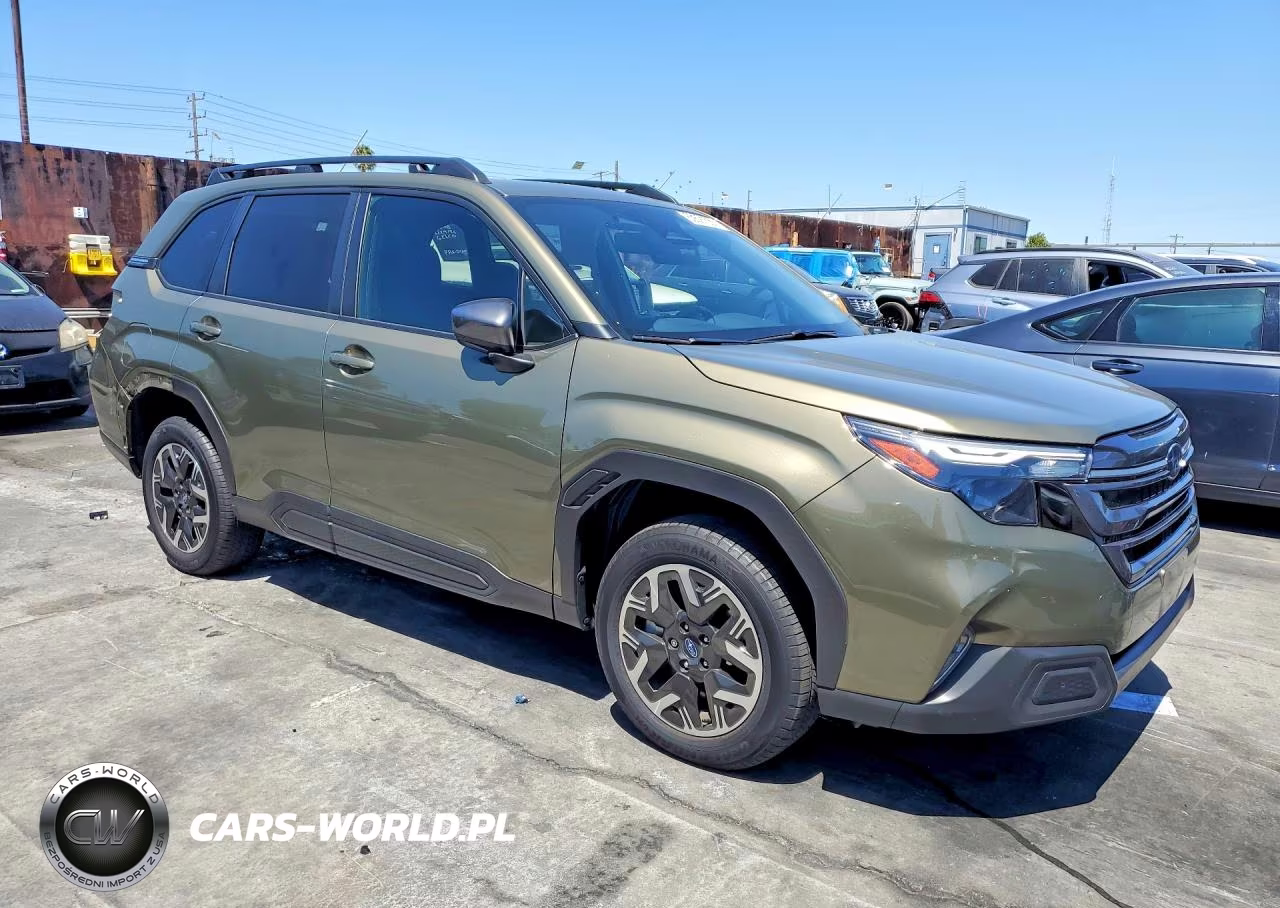 2025 Subaru Forester Premium VIN:JF2SLDDC1SH519849 - 4